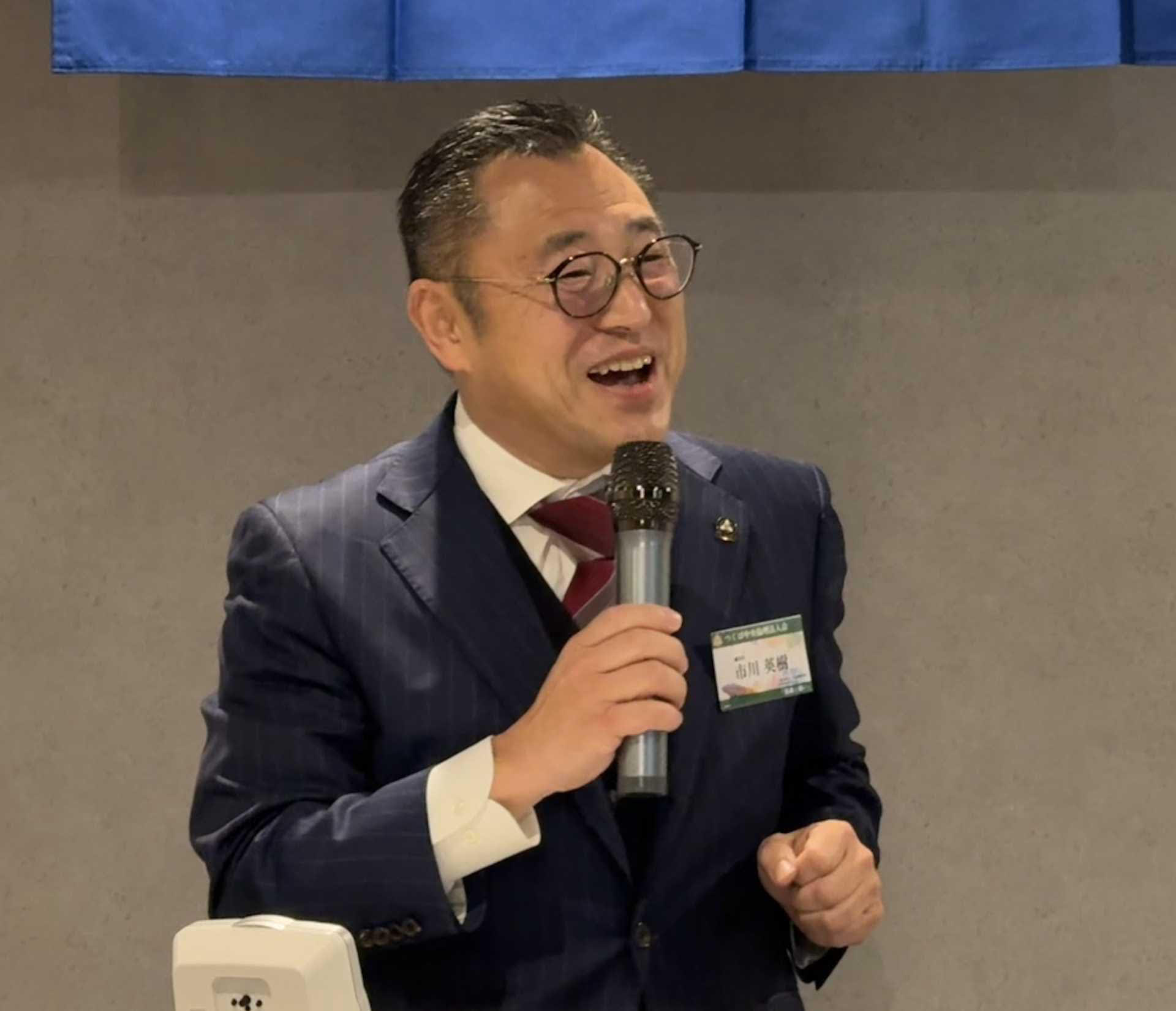 講話者画像